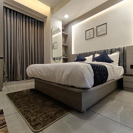 Hotel Asiana Sky Motera أحمد أباد المظهر الخارجي الصورة