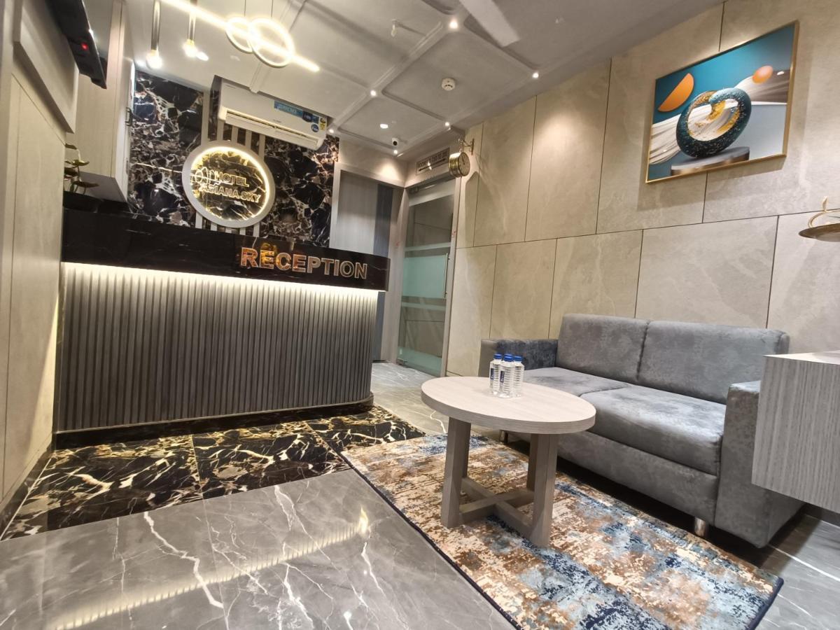 Hotel Asiana Sky Motera أحمد أباد المظهر الخارجي الصورة